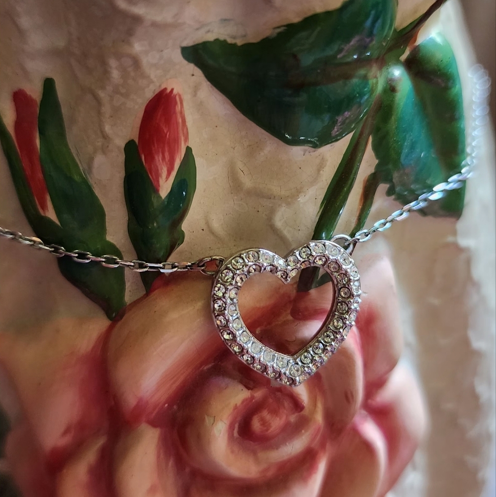 Swarovski silver tone necklace and heart pendant